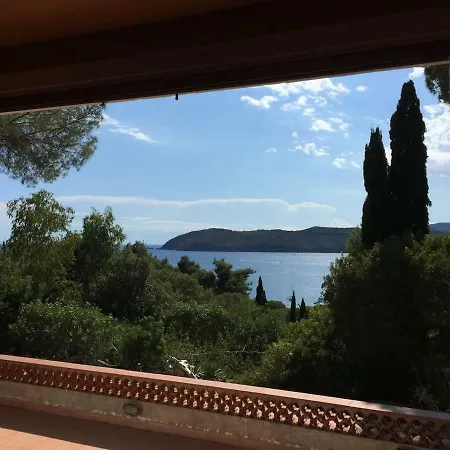 Villa Felciaio House