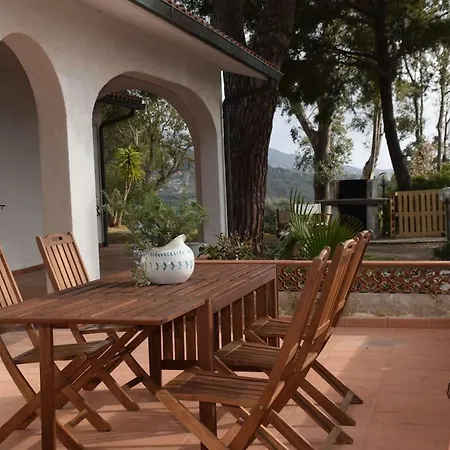 Villa Felciaio House